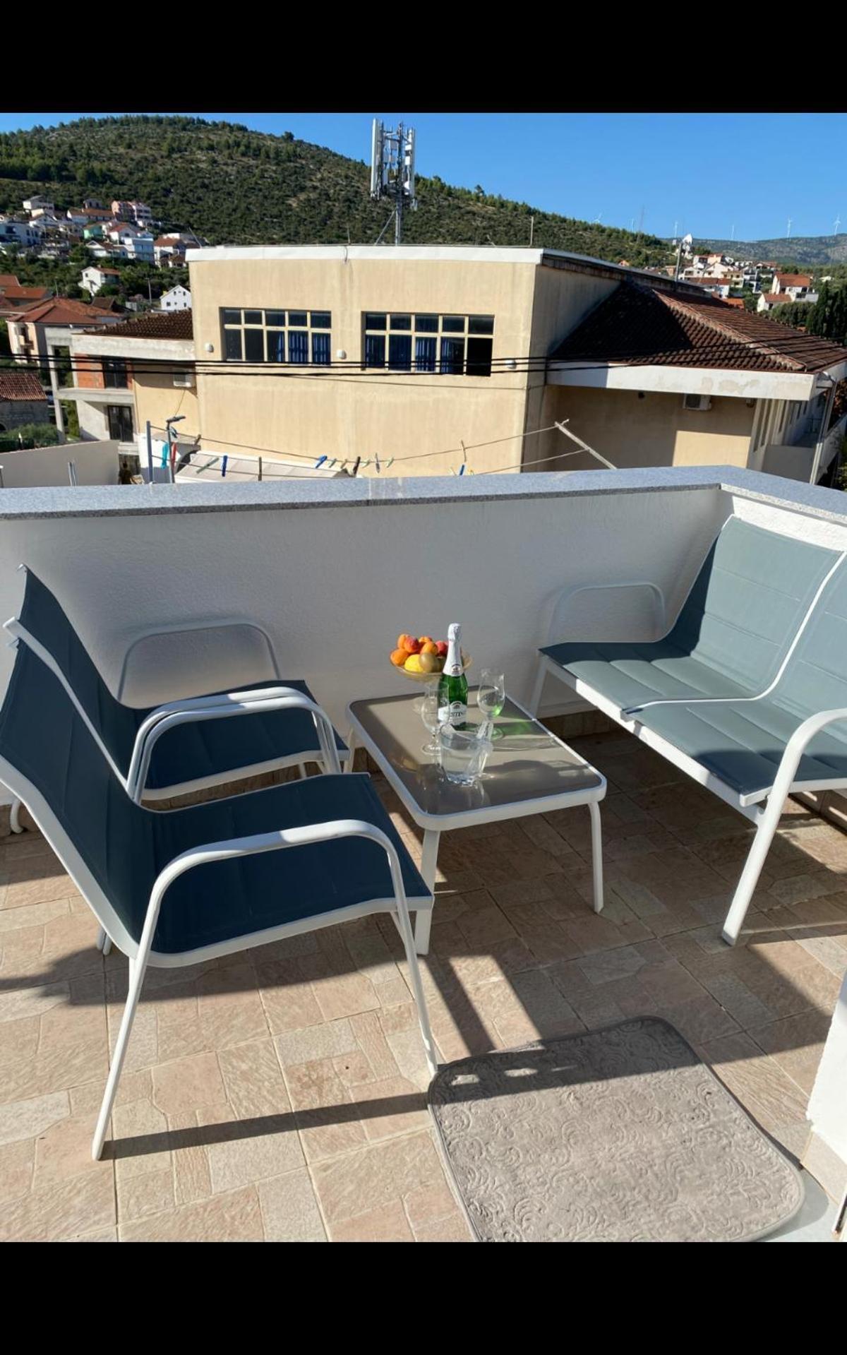 Apartment Remi, Penthouse With Balcony, Free Parking Марина Екстериор снимка
